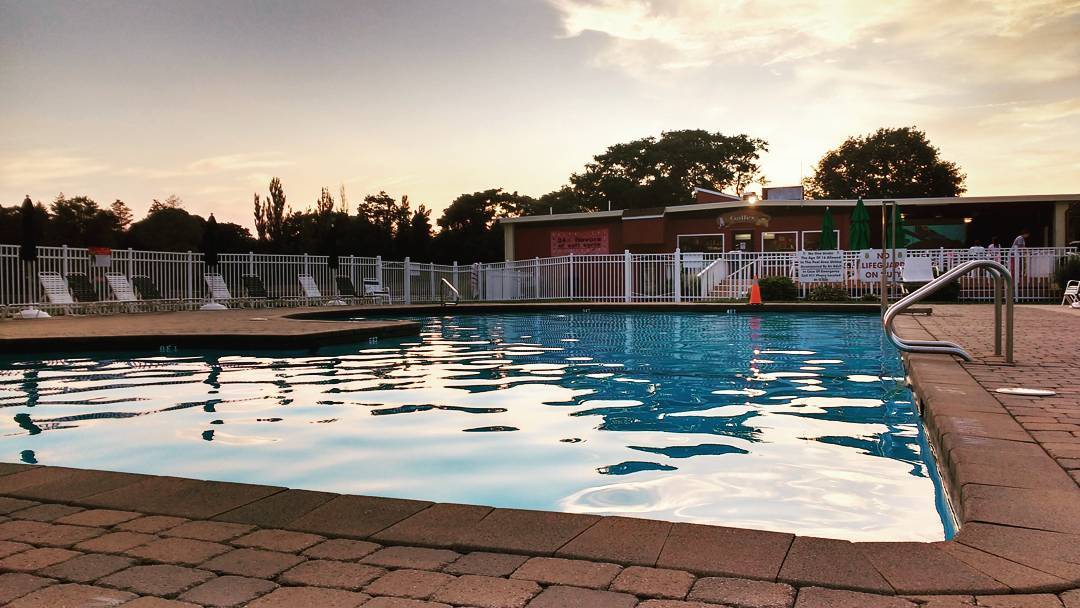 Take an evening dip in our pool Book six nights
