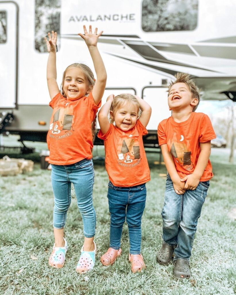 We love happy campers! Thank you for sharing  
We are here to help you, your fam...